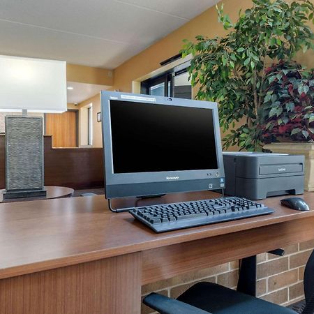 Suburban Studios Arlington Heights Elk Grove Екстериор снимка