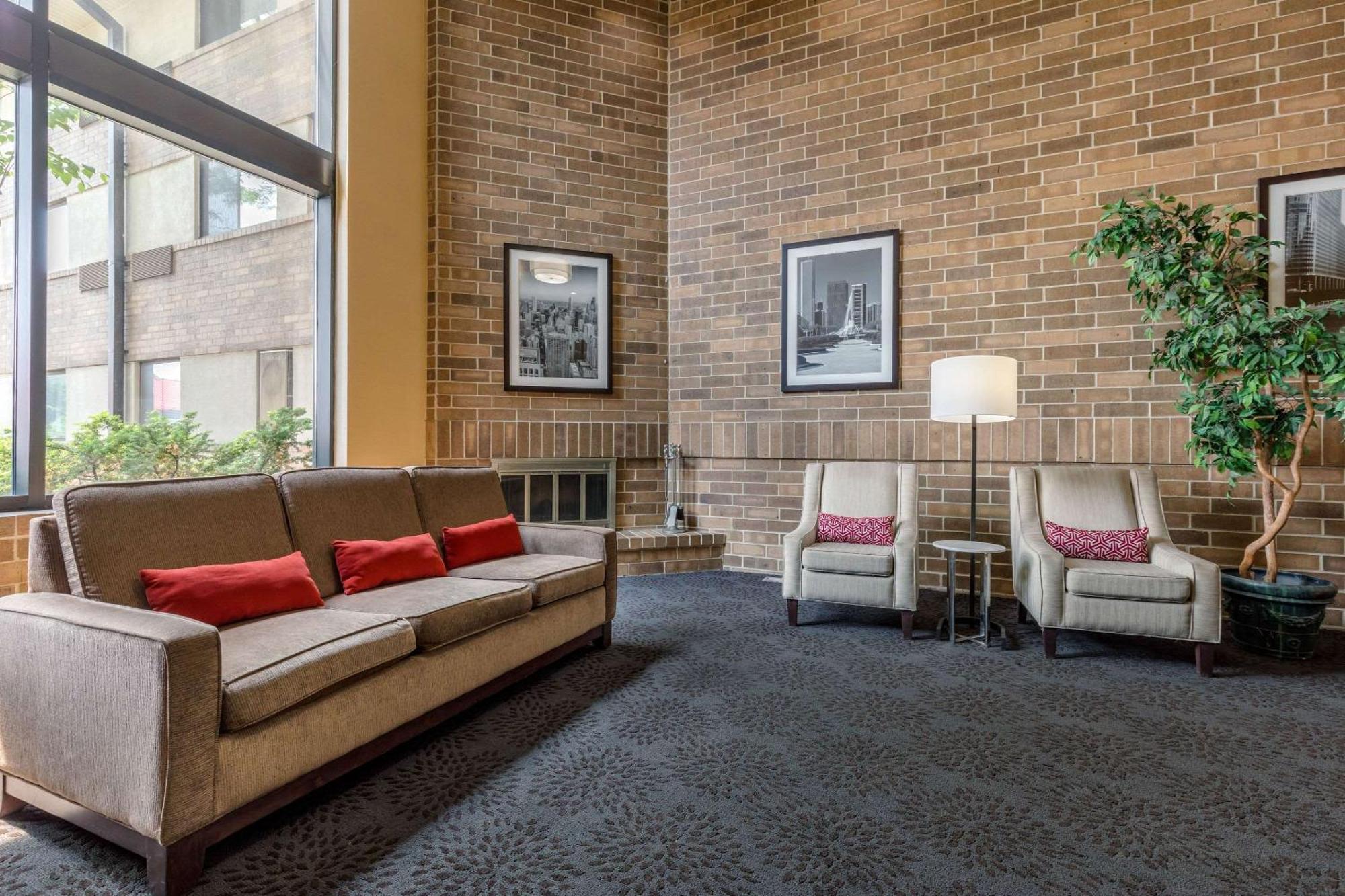 Suburban Studios Arlington Heights Elk Grove Екстериор снимка